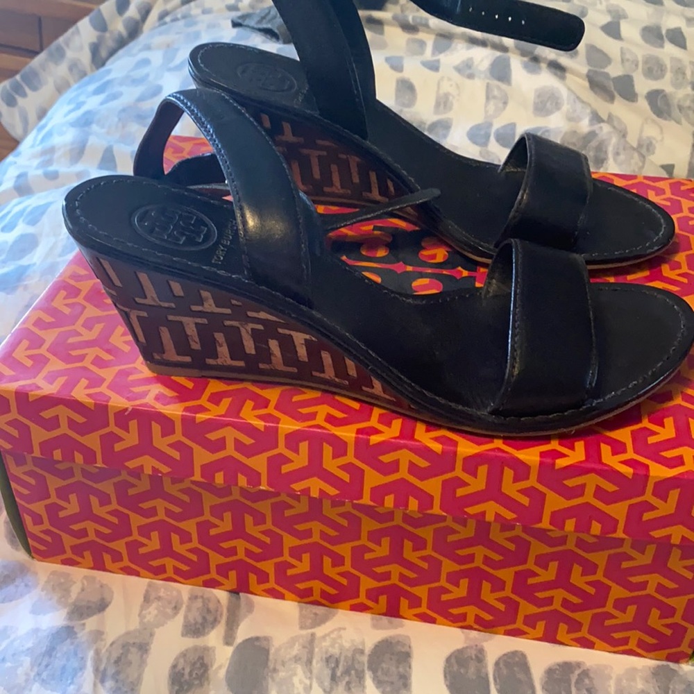 Tory Butch Regan Mid Wedge Sandal
